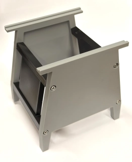 stojánek pro modely RGT - Rescuer a Pathfinder